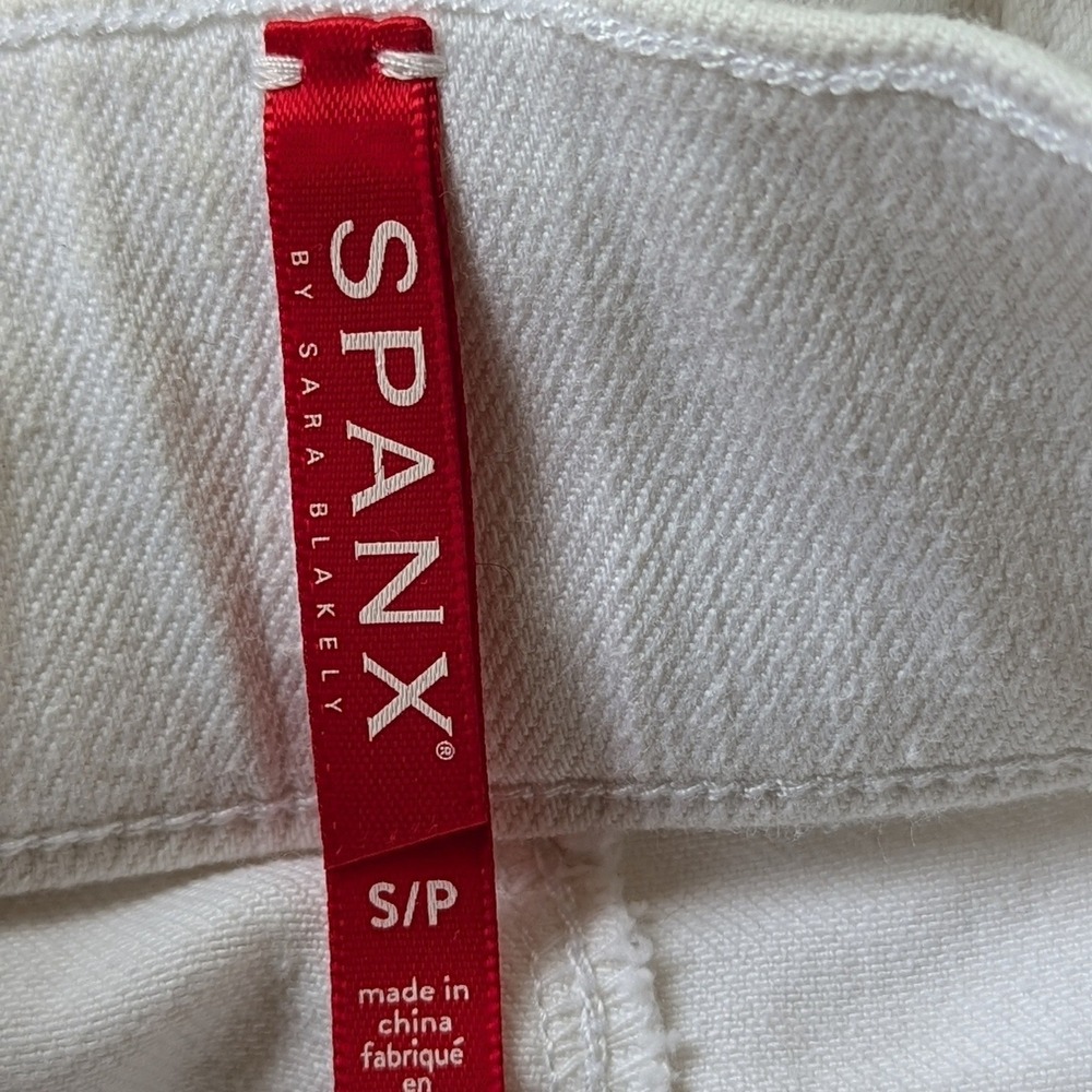 SPANX Cropped Flare Denim Jeans White Pull On High Rise Sz S - Picture 7 of 12
